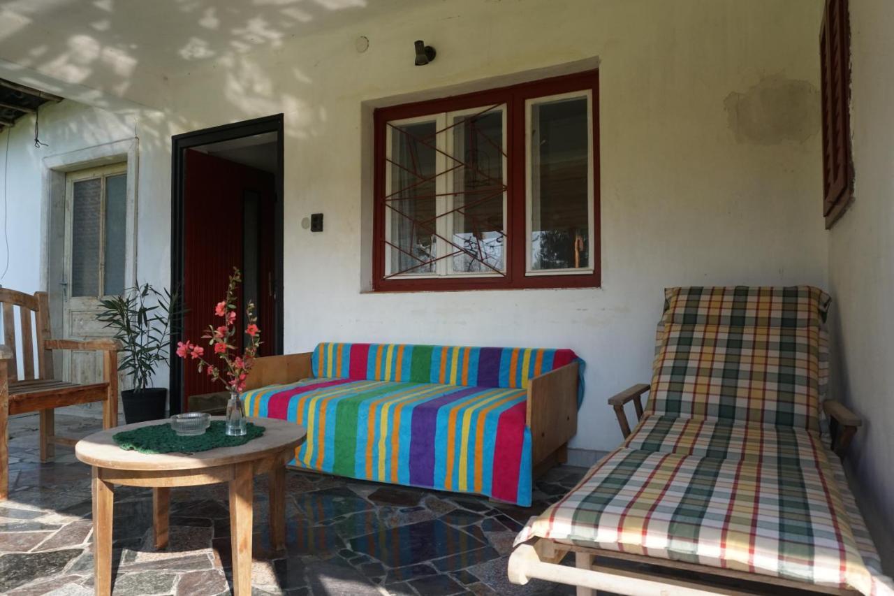 Holidays Hongarije Igal Ngoại thất bức ảnh